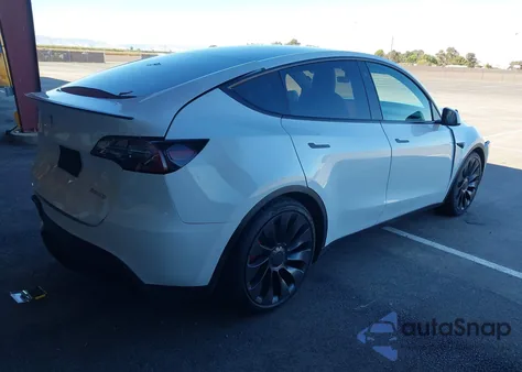 2021 Tesla Model Y Performance Dual Motor All-Wheel Drive from USA, damaged, VIN 5YJYGDEF7MF215952